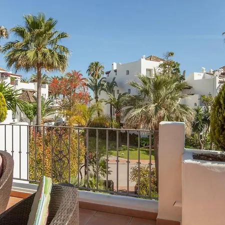 Hanami Alcazaba Penthouse 아파트 *